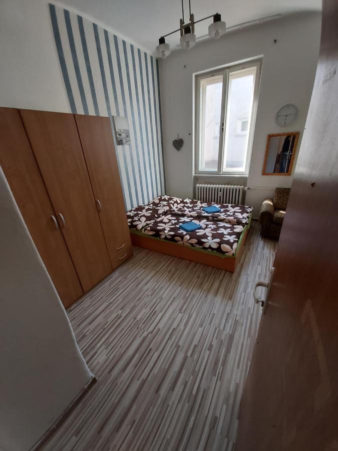 Appartement Easy Backpacker Old Town à Košice Extérieur photo